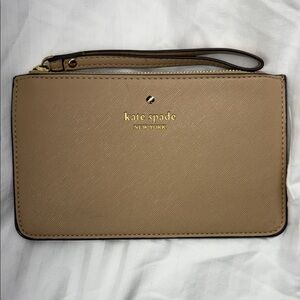 kate spade tan wristlet clutch
